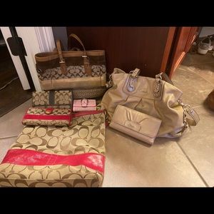 Coach purses with matching wallet